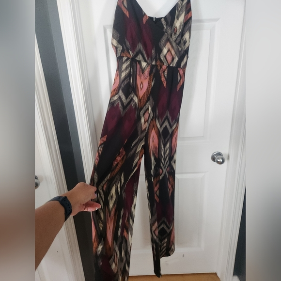 Jumper - Picture 2 of 4